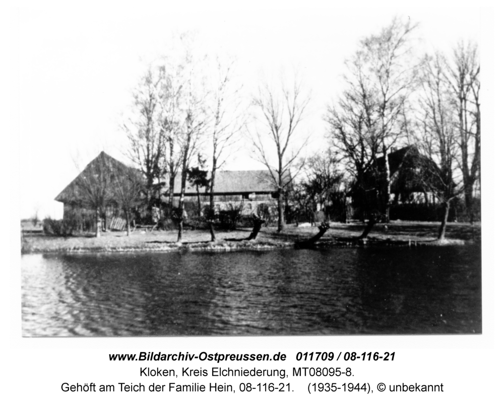 Kloken, Gehöft am Teich der Familie Hein, 08-116-21