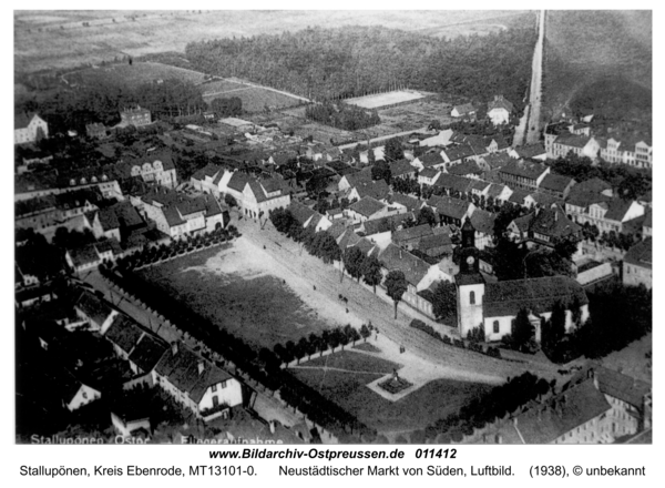 Stallupönen, Neustädtischer Markt von Süden, Luftbild