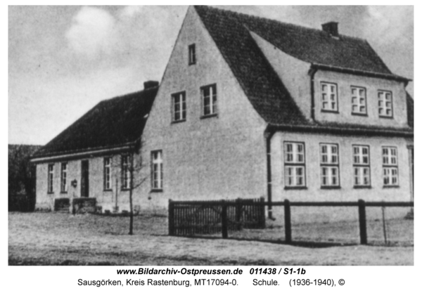 Sausgörken, Schule