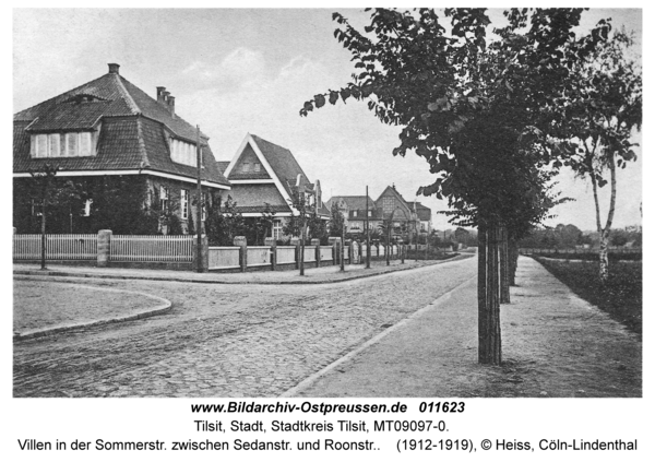 Tilsit, Villen in der Sommerstr. zwischen Sedanstr. und Roonstr.