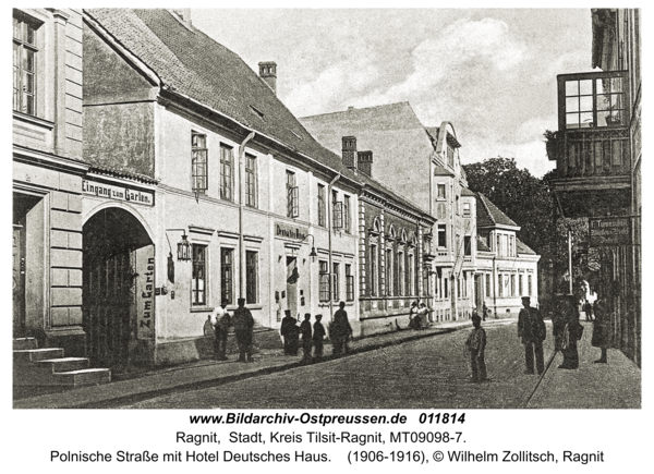 Ragnit, Polnische Straße mit Hotel Deutsches Haus