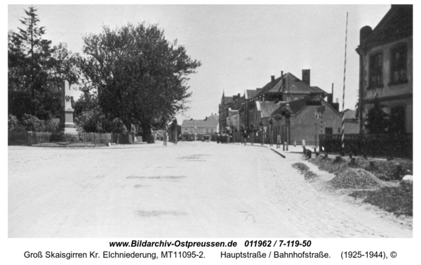 Kreuzingen, Hauptstraße / Bahnhofstraße