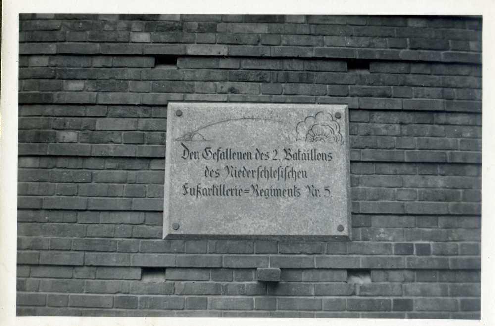 Hohenstein Kr. Osterode, Reichsehrenmal Tannenberg, Gedenktafel 2. Btl. Niederschl. Fußartillerie. Rgt.Nr.5