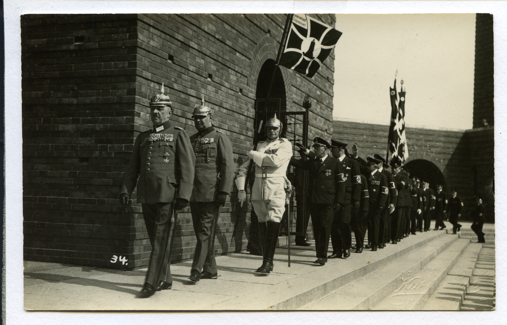 Hohenstein Kr. Osterode, Tannenberg-Nationaldenkmal, Feier des Kyffhäuserbundes