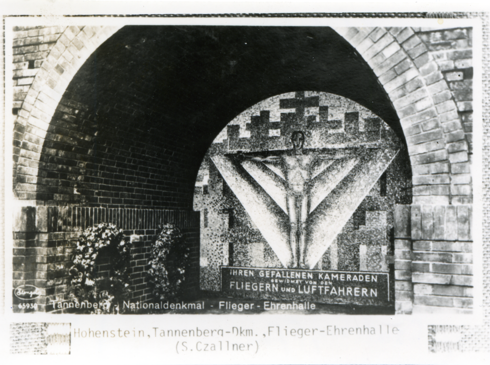 Hohenstein Kr. Osterode, Tannenberg-Nationaldenkmal, Flieger-Ehrenhalle