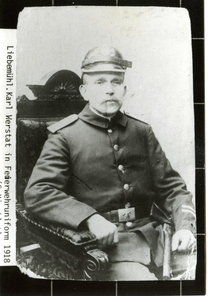 Liebemühl, Karl Werstat in Feuerwehruniform