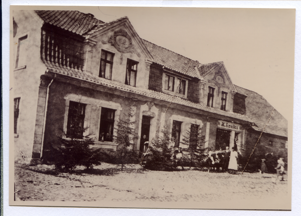 Liebemühl, Gasthaus "Lindenkrug" während der Abstimmung