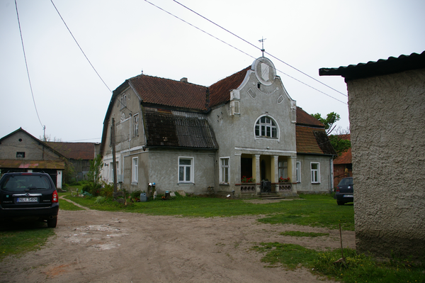 Gauden (Gaudyny), ehem. Hof Geschwister Prothmann, Gutshaus, Vorderseite