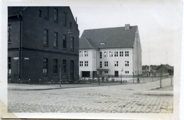 Hohenstein Kr. Osterode, Blick zur neuen Stadtschule