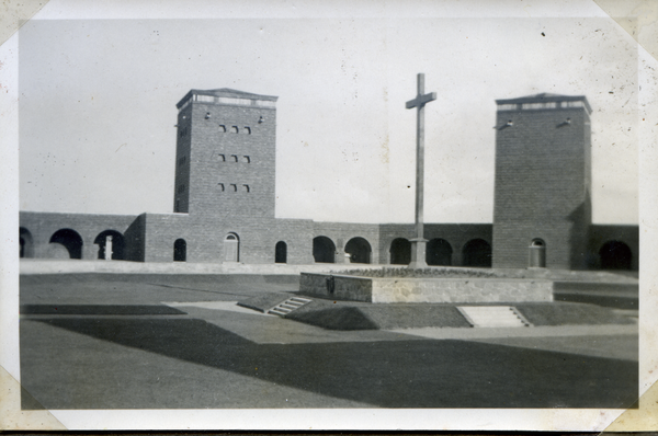 Hohenstein Kr. Osterode, Tannenberg-Denkmal, Innenhof vor der Vertiefung und Umgestaltung