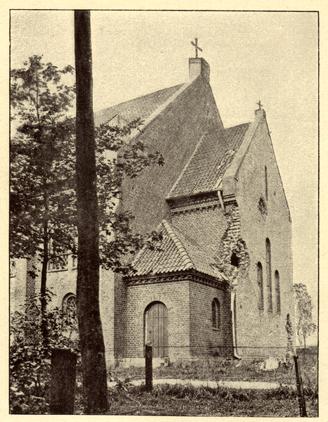 Groß Rominten (Ort), Ev. Kirche mit Granatlöchern