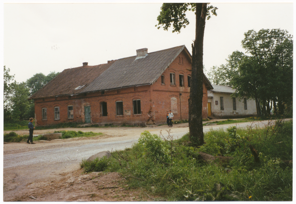 Kleinfriedeck (Заозёрное), Ehem. Gasthaus Weiß, vormals Klein