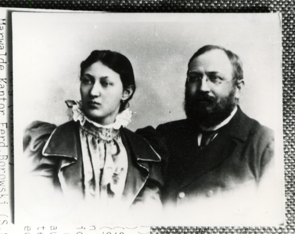 Marwalde, Kantor Ferdinand Borowski und Frau