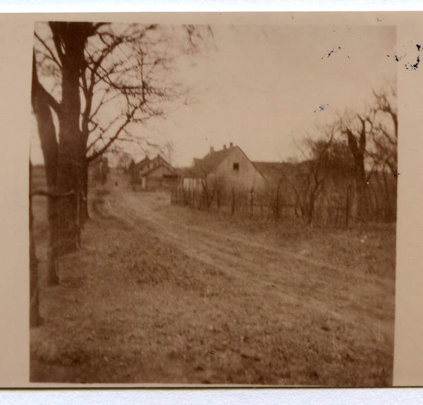 Meitzen (Mycyny), Dorfstraße mit Anwesen von Hermann Steinert