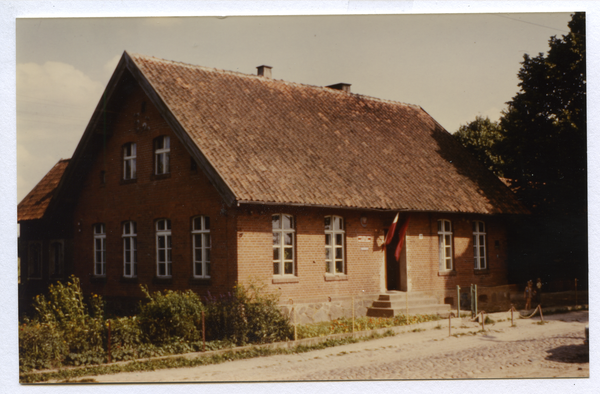 Mispelsee (Jemiołowo),  Schule