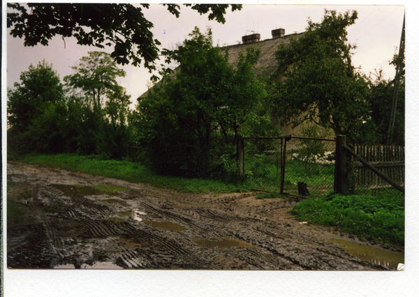 Sallewen (Zalewo), Eines der zum Aufnahmezeitpunkt noch gut erhaltenen Häuser