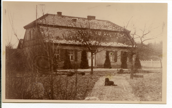 Schildeck, Haus von Oberstraßenmeister Albert Lehmann und Frau Hedwig, geb. Schultz (Winteraufnahme)