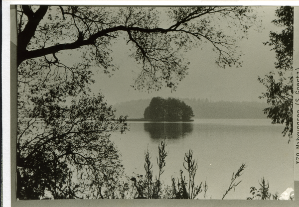 Schönhausen (Ostpr.), Blick auf den Mahrung-See mit der Insel Lindenwerder