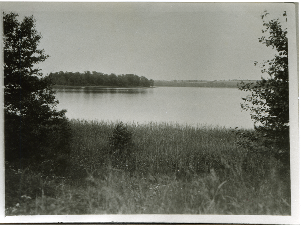 Ziegenberg, Blick auf den Mahrung-See mit der Insel Lindenwerder