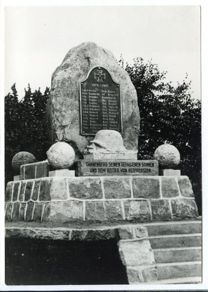 Tannenberg Kr. Osterode , Gedenksteins des Kriegerdenkmals