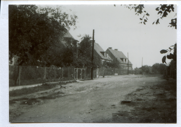 Osterode (Ostpr.) (Ostróda), Ehem. Zoppoter Straße, linke Straßenseite von Danziger Str. betrachtet