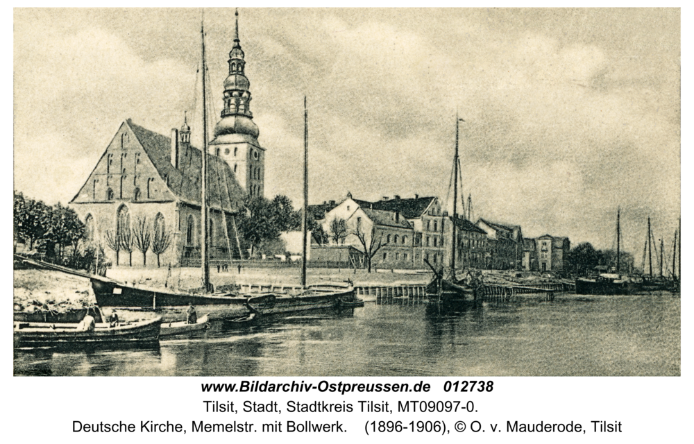 Tilsit, Deutsche Kirche, Memelstr. mit Bollwerk