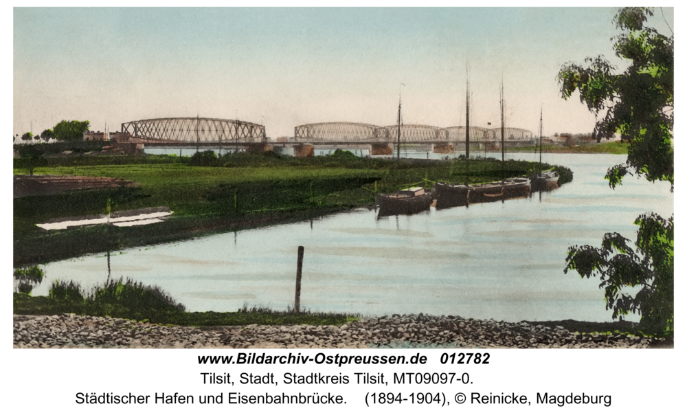 Tilsit, Städtischer Hafen und Eisenbahnbrücke