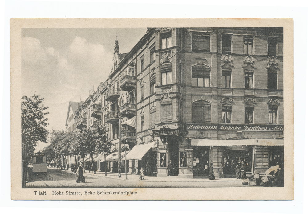 Tilsit, Hohe Str. Ecke Saarstr. (fr. Kirchenstr.), Schenkendorfplatz, Blick nach Westen