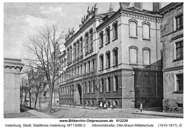 Insterburg, Albrechtstraße, Otto-Braun-Mittelschule