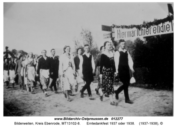 Bilderweiten, Erntedankfest 1937 oder 1938
