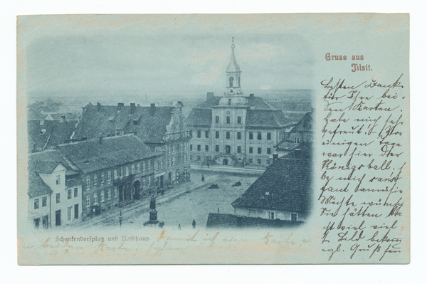 Tilsit, Schenkendorfplatz mit Denkmal und Rathaus