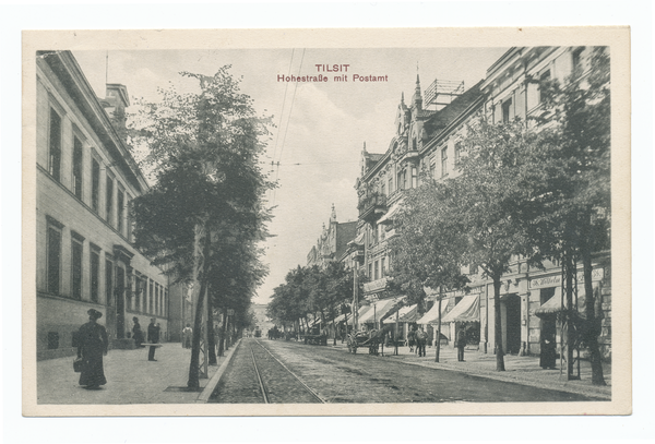 Tilsit, Hohe Str. in Höhe der Post (Nr. 53), Blick nach Westen