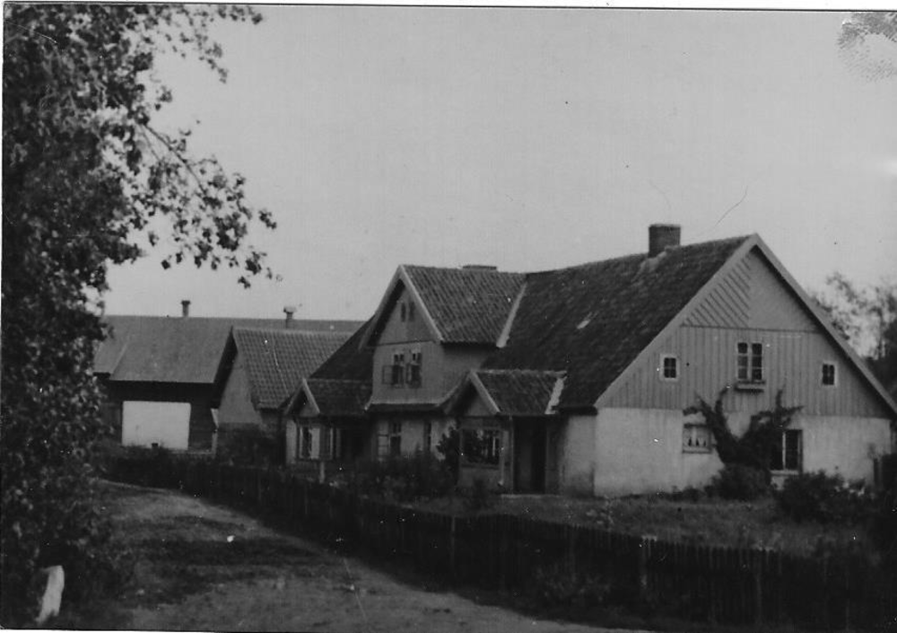 Großschmieden (Malinówka Wielka), Haus der Familie Stinka