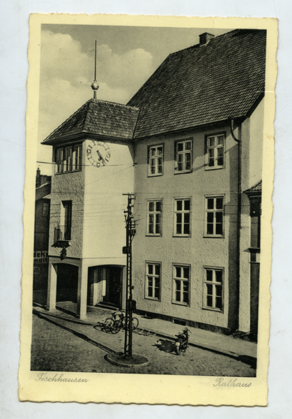 Fischhausen, Rathaus (Neubau), Blick aus der Langgasse