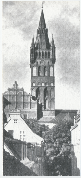 Königsberg (Pr.), Altstädtische Hofgasse und der Schlossturm vor den britischen Bombenangriffen