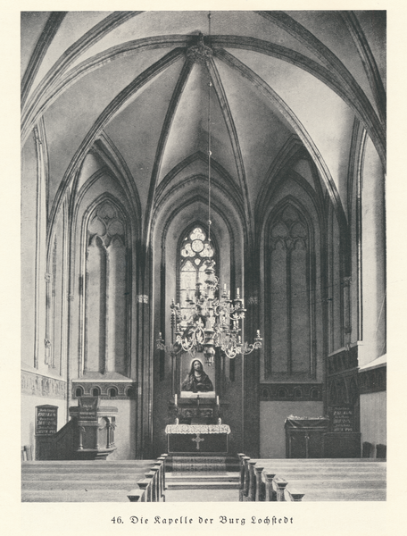 Lochstädt, Burg, Kapelle mit Blick zum Altar