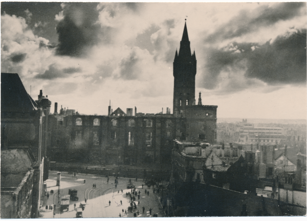 Königsberg, Gesekusplatz mit Schloss, Blick auf die Ruinen