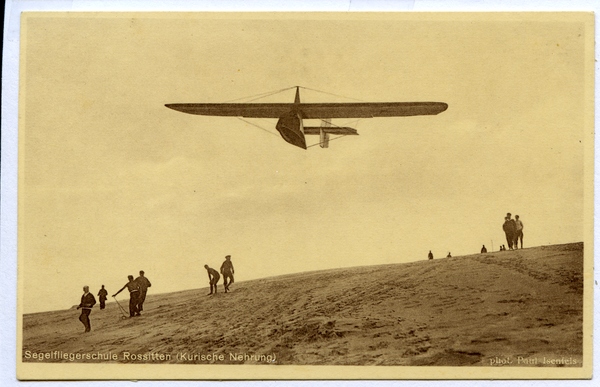 Rossitten Kr. Samland, Segelfliegerschule, gestartetes Segelflugzeug