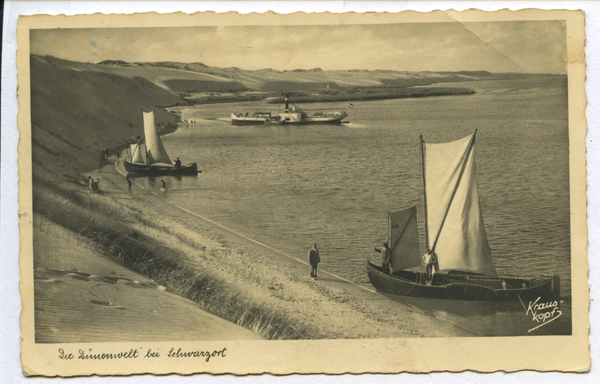 Schwarzort, Dünenwelt und Keitelkähne am Haffstrand