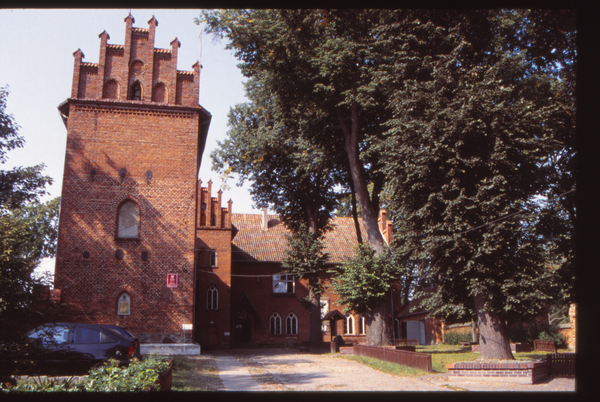 Hohenstein Kr. Osterode (Olsztynek), Behringschule, ehemaliges Ordensschloss