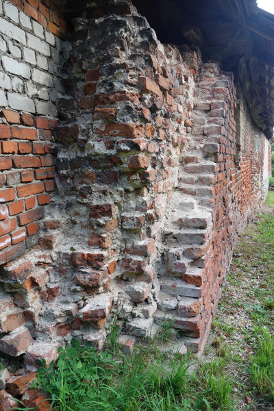 Insterburg (Черняховск), Schloss, Teil der alten Außenmauer