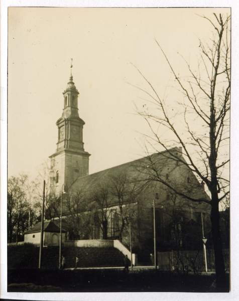 Königsberg (Pr.), Südfront der Haberberger Trinitatis-Kirche...