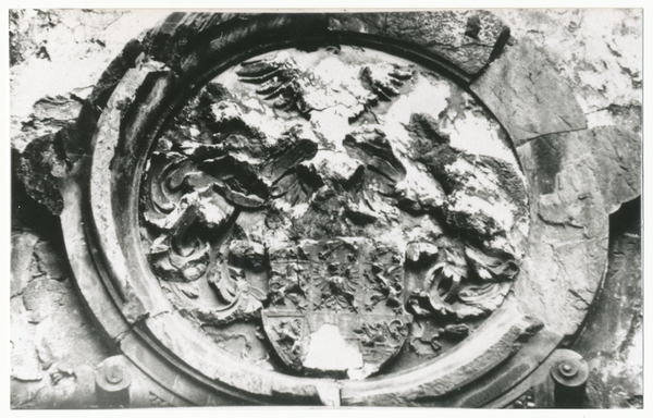 Königsberg (Pr.) (Калининград), Dom, Reste vom zerstörten Grabmal Herzogs Albrecht, Wappen links oben