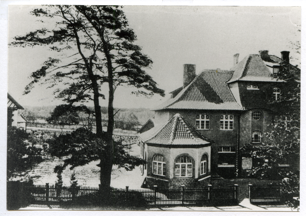 Metgethen, Verwaltungsgebäude und Wohnhaus der Waldvillenkolonie- Ges. Kaporner Heide-Weg 10