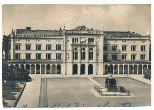 Königsberg (Pr.), Die Neue Universität und Denkmal König Friedrich Wilhelms III.