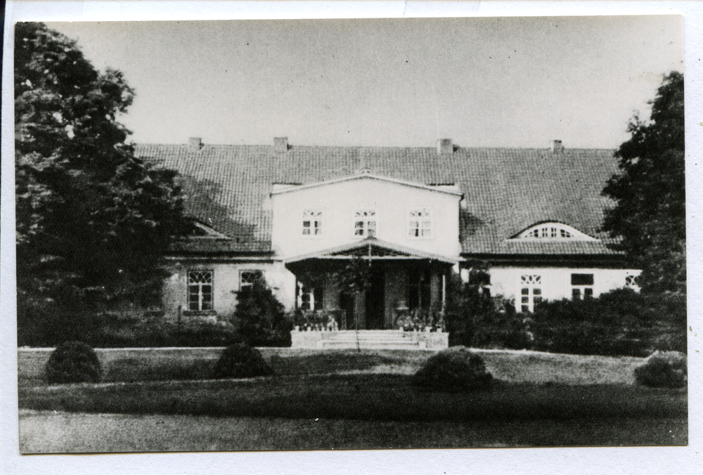 Adlig Bärwalde, Gutshaus