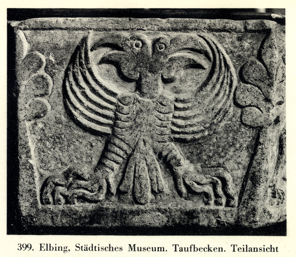 Elbing, Städtisches Museum, Taufbecken, Teilansicht