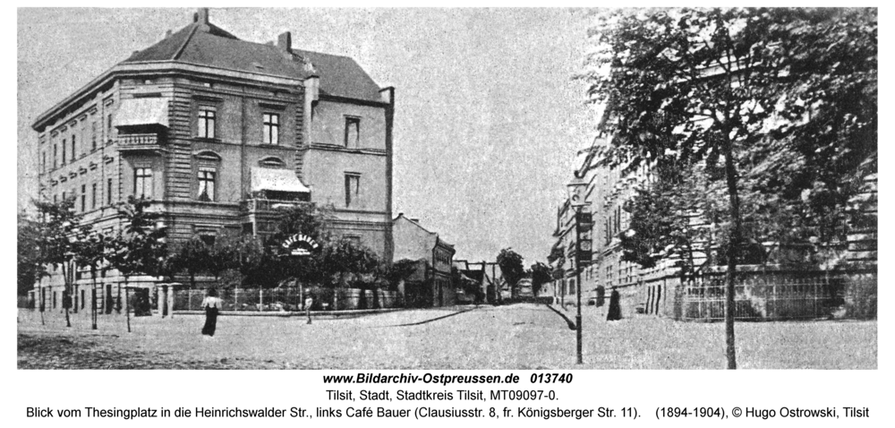 Tilsit, Blick vom Thesingplatz in die Heinrichswalder Str., links Café Bauer (Clausiusstr. 8, fr. Königsberger Str. 11)