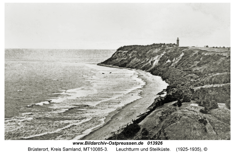 Brüsterort, Leuchtturm und Steilküste