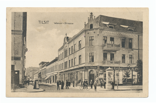 Tilsit, Deutsche Str. 62, Konfektionsgeschäft "Max Bräude", Blick in die Wasserstr. nach Süden